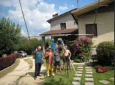 Brindisi per il primo QSO EME con le antenne di J52EME